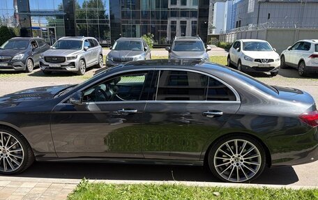Mercedes-Benz E-Класс, 2020 год, 6 250 000 рублей, 7 фотография
