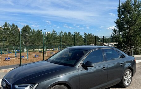 Audi A4, 2017 год, 1 939 000 рублей, 7 фотография
