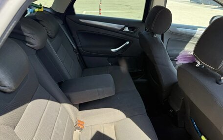 Ford Mondeo IV, 2011 год, 750 000 рублей, 2 фотография
