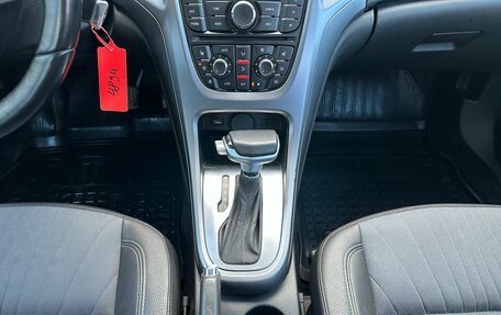 Opel Astra J, 2013 год, 730 000 рублей, 11 фотография