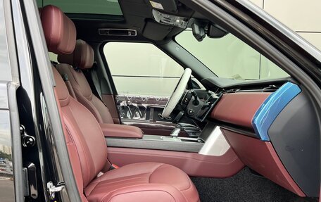 Land Rover Range Rover IV рестайлинг, 2025 год, 28 990 000 рублей, 7 фотография