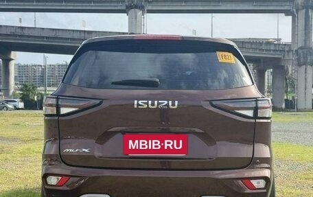 Isuzu MU-X, 2024 год, 3 300 000 рублей, 6 фотография
