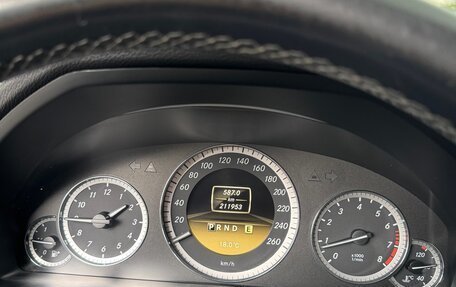 Mercedes-Benz E-Класс, 2011 год, 1 350 000 рублей, 11 фотография
