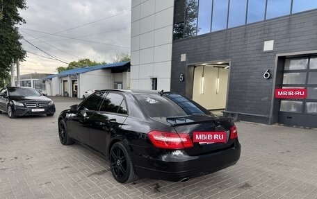 Mercedes-Benz E-Класс, 2011 год, 1 350 000 рублей, 7 фотография
