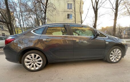 Opel Astra J, 2013 год, 1 190 000 рублей, 6 фотография