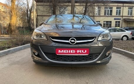 Opel Astra J, 2013 год, 1 190 000 рублей, 8 фотография
