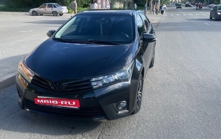 Toyota Corolla, 2015 год, 1 700 000 рублей, 4 фотография