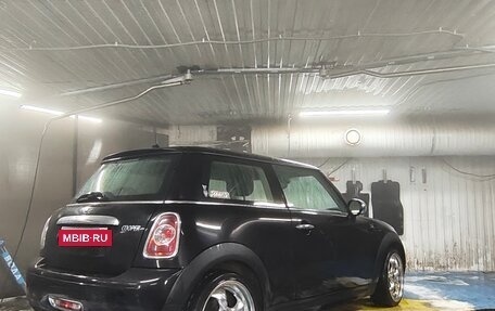 MINI Hatch, 2013 год, 1 150 000 рублей, 2 фотография