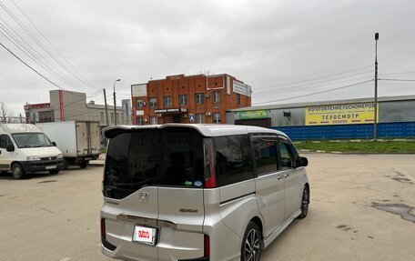 Honda Stepwgn IV, 2015 год, 1 550 000 рублей, 3 фотография