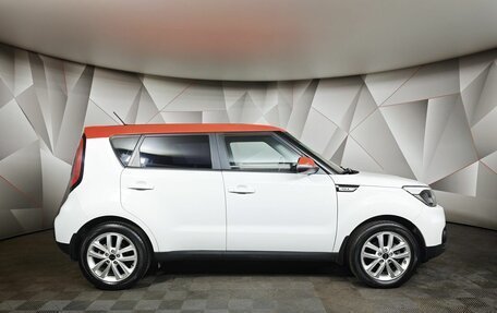 KIA Soul II рестайлинг, 2018 год, 1 597 000 рублей, 5 фотография