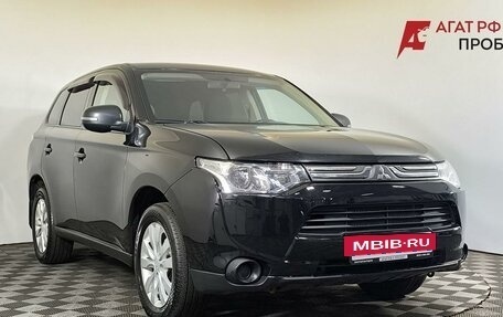 Mitsubishi Outlander III рестайлинг 3, 2013 год, 1 200 000 рублей, 3 фотография