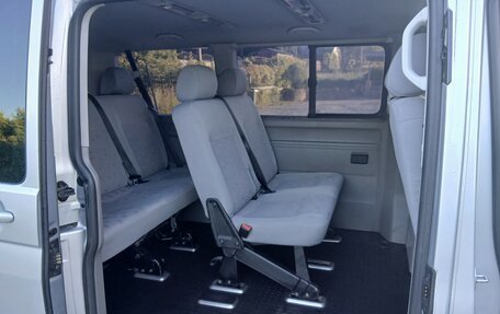 Volkswagen Caravelle T5, 2007 год, 1 105 000 рублей, 11 фотография