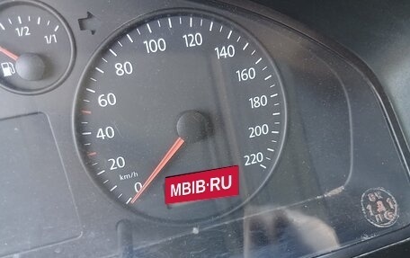 Volkswagen Caravelle T5, 2007 год, 1 105 000 рублей, 17 фотография