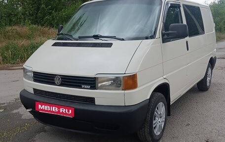 Volkswagen Transporter T4, 2002 год, 1 320 000 рублей, 2 фотография