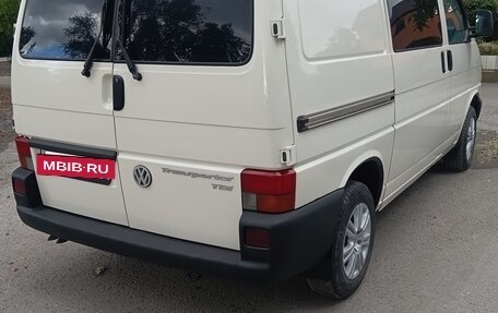 Volkswagen Transporter T4, 2002 год, 1 320 000 рублей, 8 фотография