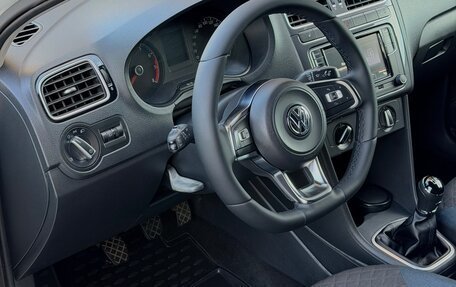 Volkswagen Polo VI (EU Market), 2019 год, 1 050 000 рублей, 24 фотография