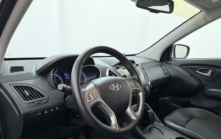Hyundai ix35 I рестайлинг, 2011 год, 1 350 000 рублей, 18 фотография