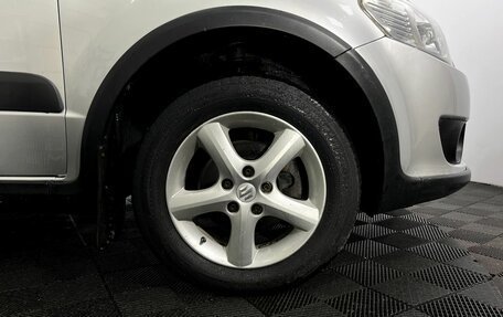 Suzuki SX4 II рестайлинг, 2009 год, 970 000 рублей, 23 фотография