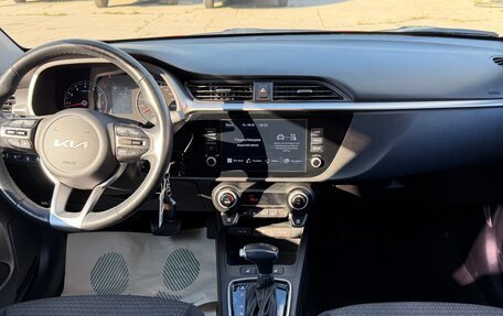 KIA Rio IV, 2021 год, 1 790 000 рублей, 15 фотография