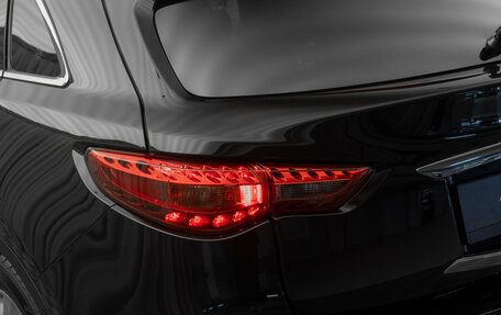 Infiniti FX II, 2013 год, 1 790 000 рублей, 26 фотография