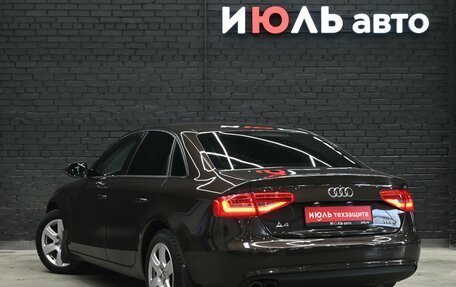 Audi A4, 2014 год, 1 560 000 рублей, 4 фотография