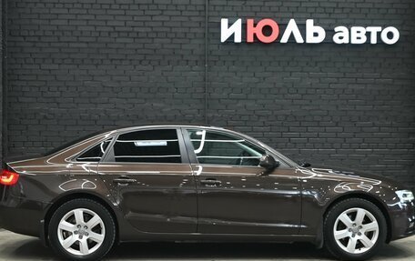 Audi A4, 2014 год, 1 560 000 рублей, 9 фотография