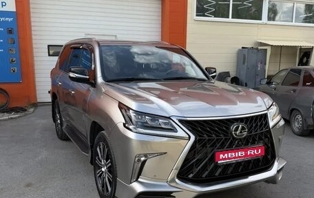 Lexus LX III, 2017 год, 7 000 000 рублей, 1 фотография