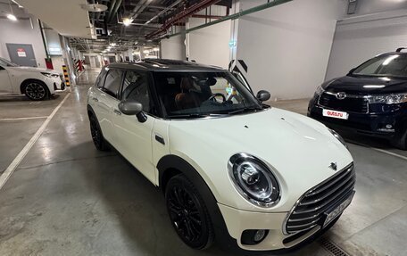 MINI Clubman, 2020 год, 2 250 000 рублей, 2 фотография