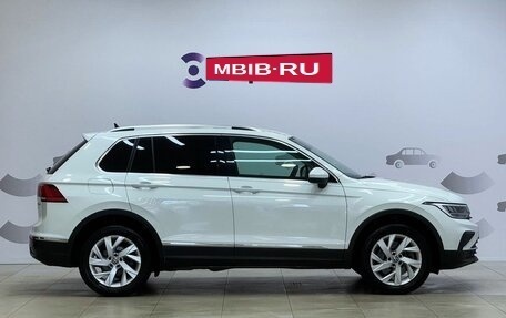 Volkswagen Tiguan II, 2021 год, 2 100 000 рублей, 6 фотография