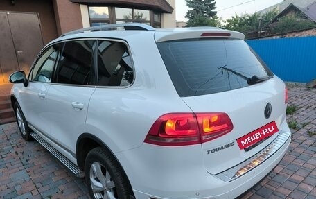 Volkswagen Touareg III, 2012 год, 2 565 000 рублей, 3 фотография