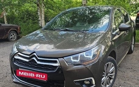 Citroen DS4, 2013 год, 865 000 рублей, 2 фотография