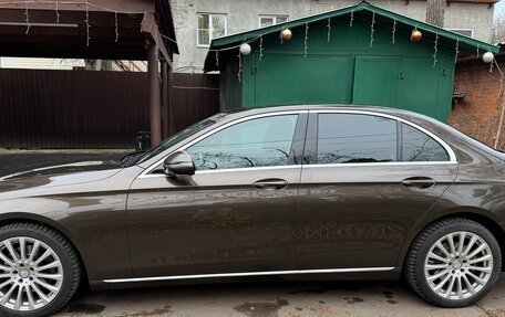 Mercedes-Benz E-Класс, 2016 год, 3 500 000 рублей, 3 фотография