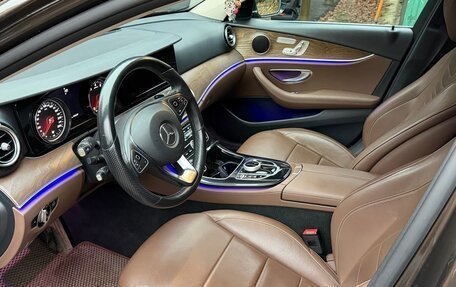Mercedes-Benz E-Класс, 2016 год, 3 500 000 рублей, 11 фотография