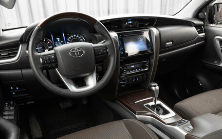 Toyota Fortuner II, 2018 год, 3 740 000 рублей, 7 фотография