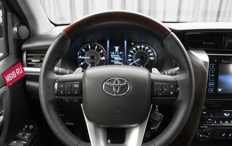 Toyota Fortuner II, 2018 год, 3 740 000 рублей, 10 фотография
