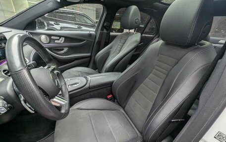 Mercedes-Benz E-Класс, 2021 год, 4 997 000 рублей, 10 фотография