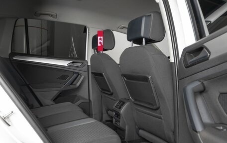 Volkswagen Tiguan II, 2020 год, 2 474 200 рублей, 8 фотография