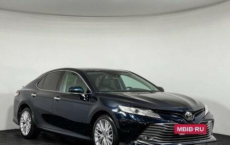 Toyota Camry, 2020 год, 2 747 000 рублей, 4 фотография