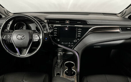 Toyota Camry, 2020 год, 2 747 000 рублей, 13 фотография
