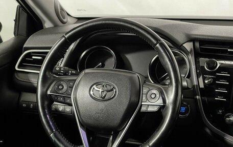 Toyota Camry, 2020 год, 2 747 000 рублей, 15 фотография