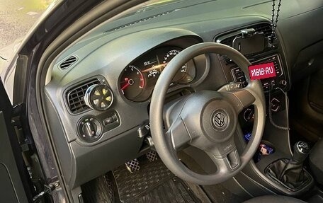 Volkswagen Polo VI (EU Market), 2015 год, 920 000 рублей, 4 фотография