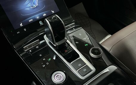 Chery Tiggo 8 Pro, 2022 год, 1 990 000 рублей, 18 фотография