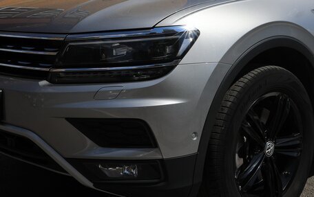 Volkswagen Tiguan II, 2019 год, 3 270 000 рублей, 6 фотография