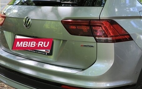 Volkswagen Tiguan II, 2019 год, 3 270 000 рублей, 10 фотография