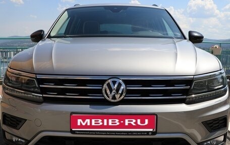 Volkswagen Tiguan II, 2019 год, 3 270 000 рублей, 15 фотография