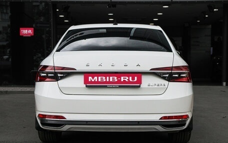 Skoda Superb III рестайлинг, 2020 год, 3 150 000 рублей, 5 фотография