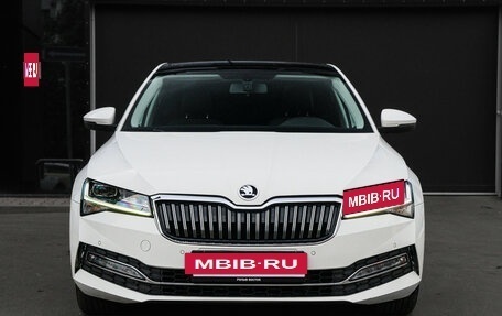 Skoda Superb III рестайлинг, 2020 год, 3 150 000 рублей, 2 фотография