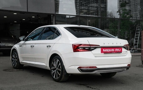 Skoda Superb III рестайлинг, 2020 год, 3 150 000 рублей, 7 фотография