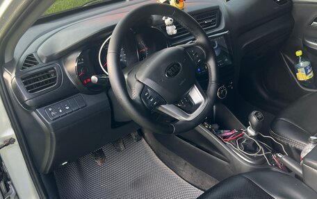 KIA Rio III рестайлинг, 2014 год, 730 000 рублей, 3 фотография