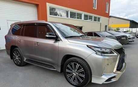 Lexus LX III, 2017 год, 7 000 000 рублей, 3 фотография